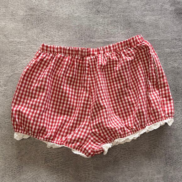 Fashion Nova Plaid Lace Mini Bloomer Shorts ' - Picture 4 of 6